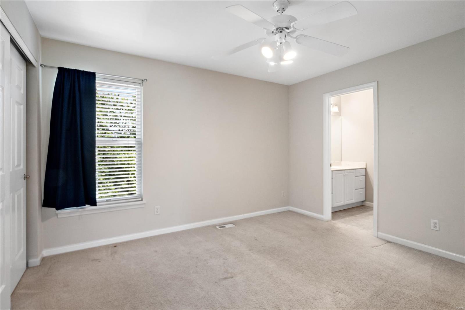 817 Castle Forest Court Ballwin, MO 63021 - Photo 25 of 45