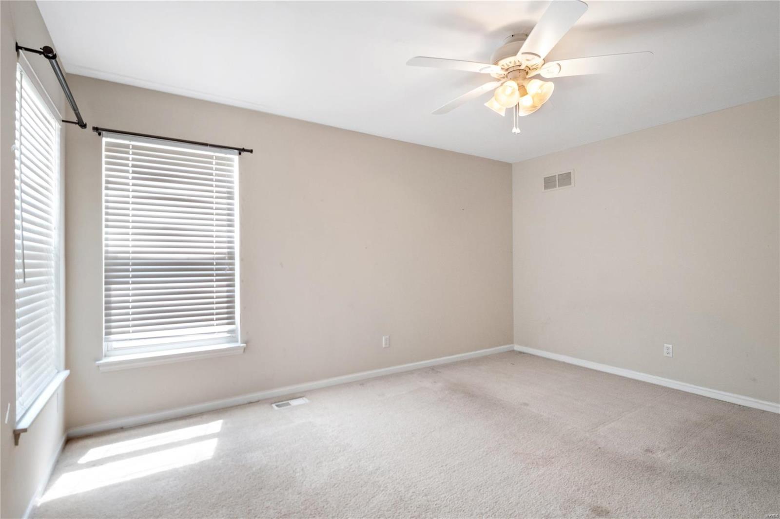 817 Castle Forest Court Ballwin, MO 63021 - Photo 35 of 45