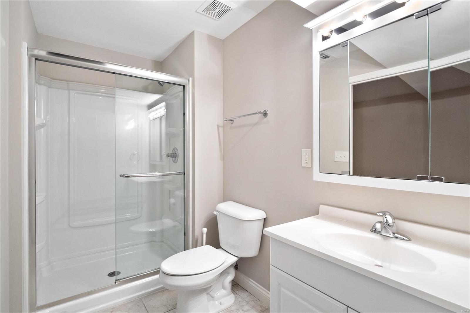 817 Castle Forest Court Ballwin, MO 63021 - Photo 41 of 45