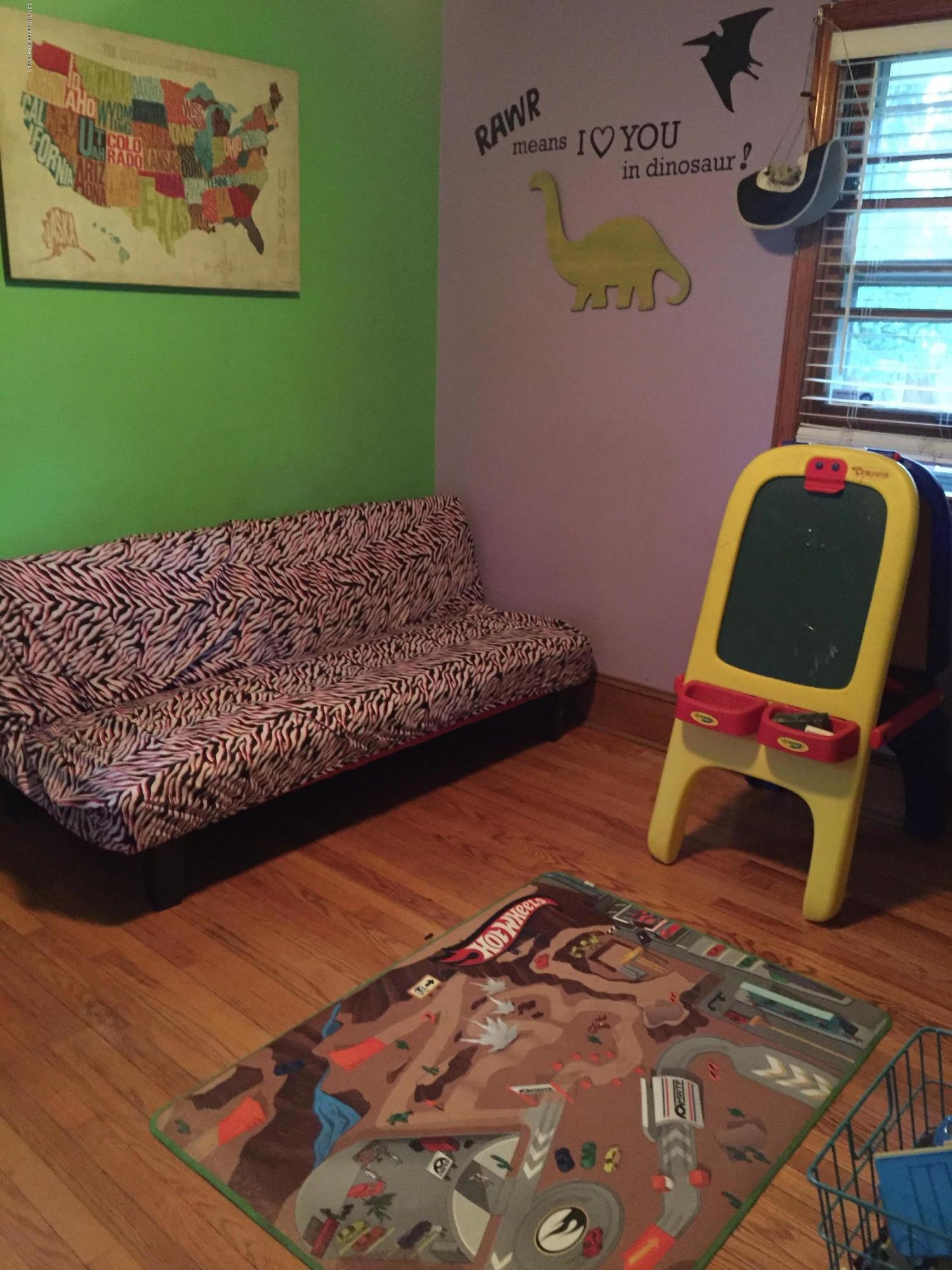 756 Gail Chambers Road Jackson, NJ 08527 - Photo 22 of 27 image