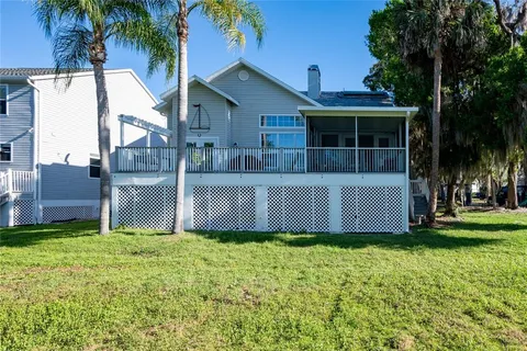 a view of front of house with a yard