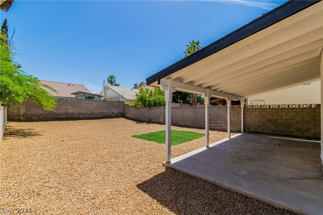 8149 Bridle Path Way Las Vegas, NV 89145 - Photo 26 of 29