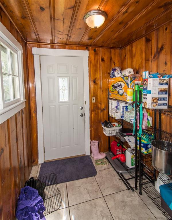 933 North Riley Avenue Indianapolis, IN 46201 - Photo 17 of 39 Gallery Image 17