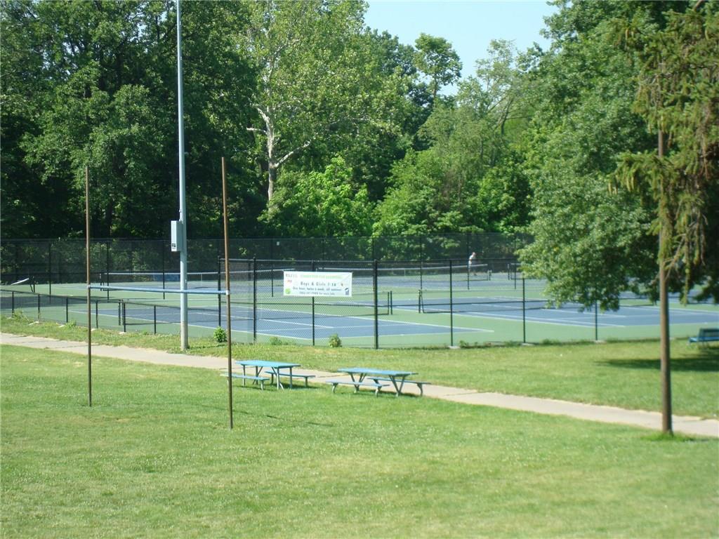 933 North Riley Avenue Indianapolis, IN 46201 - Photo 26 of 39 Gallery Image 26