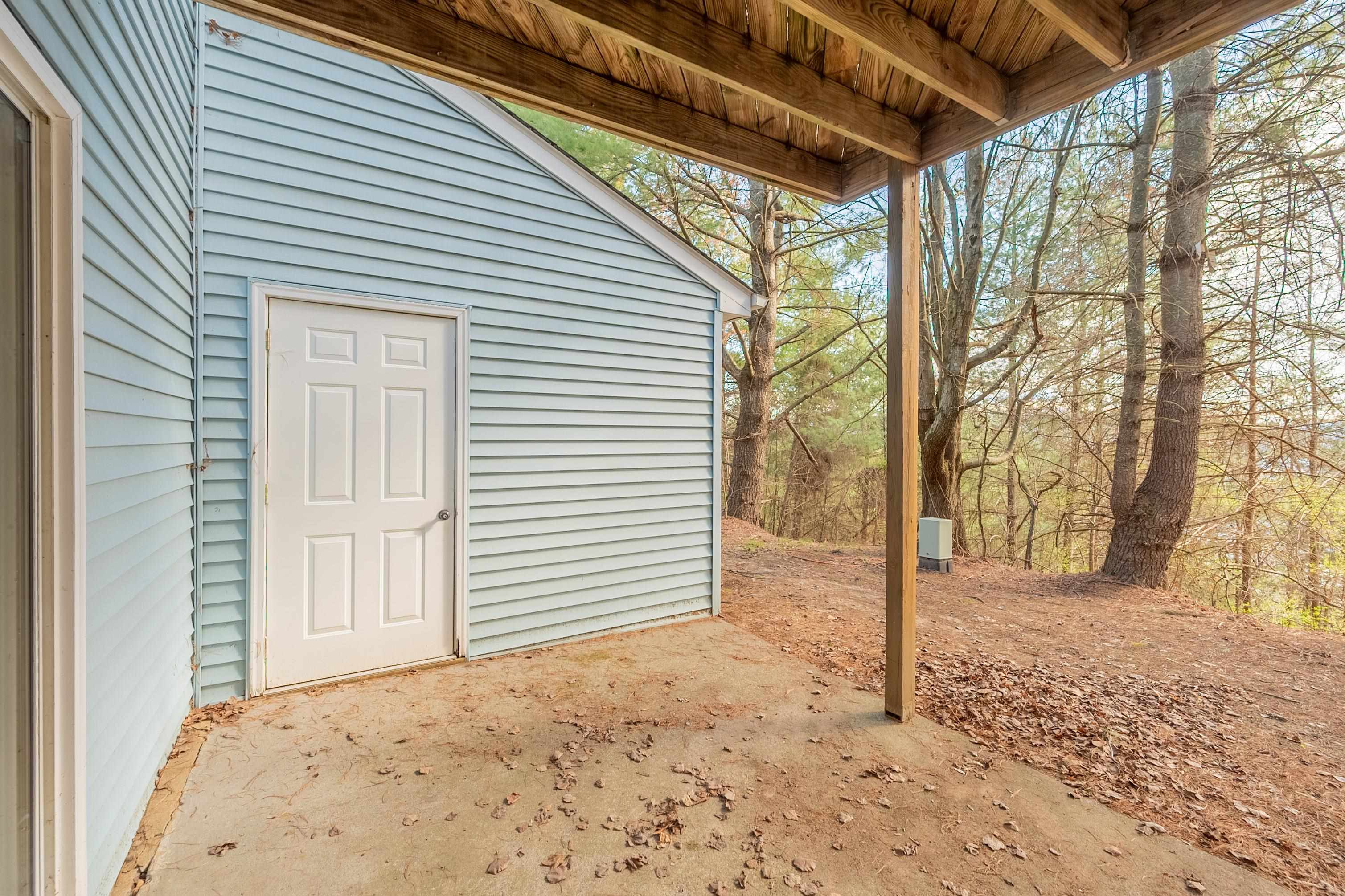 2419 Ridge Road Blacksburg, VA 24060 - Photo 48 of 52 Gallery Image 48