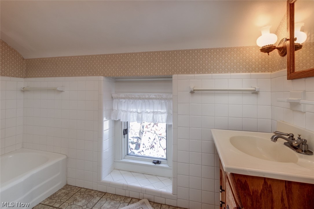 9164 Mayfield Road Chesterland, OH 44026 - Photo 24 of 35