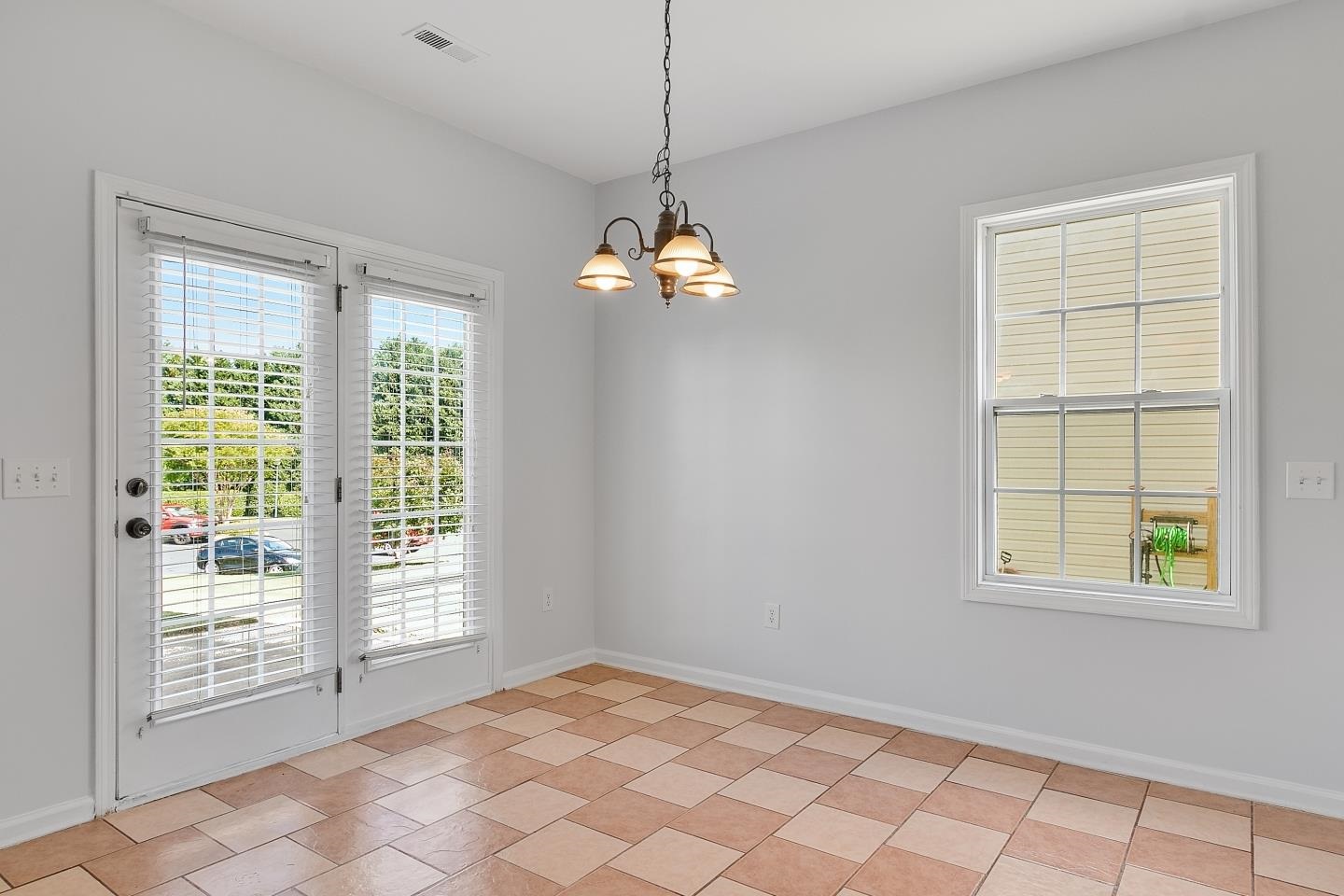 205 Catalan Street Greenville, SC 29607 - Photo 16 of 36