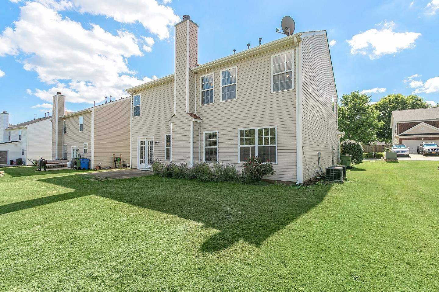 205 Catalan Street Greenville, SC 29607 - Photo 3 of 36