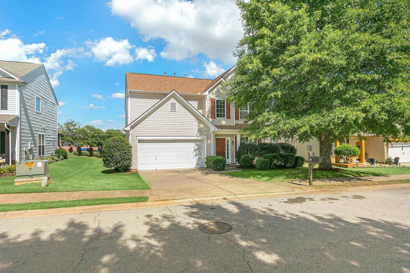 205 Catalan Street Greenville, SC 29607 - Photo 4 of 36