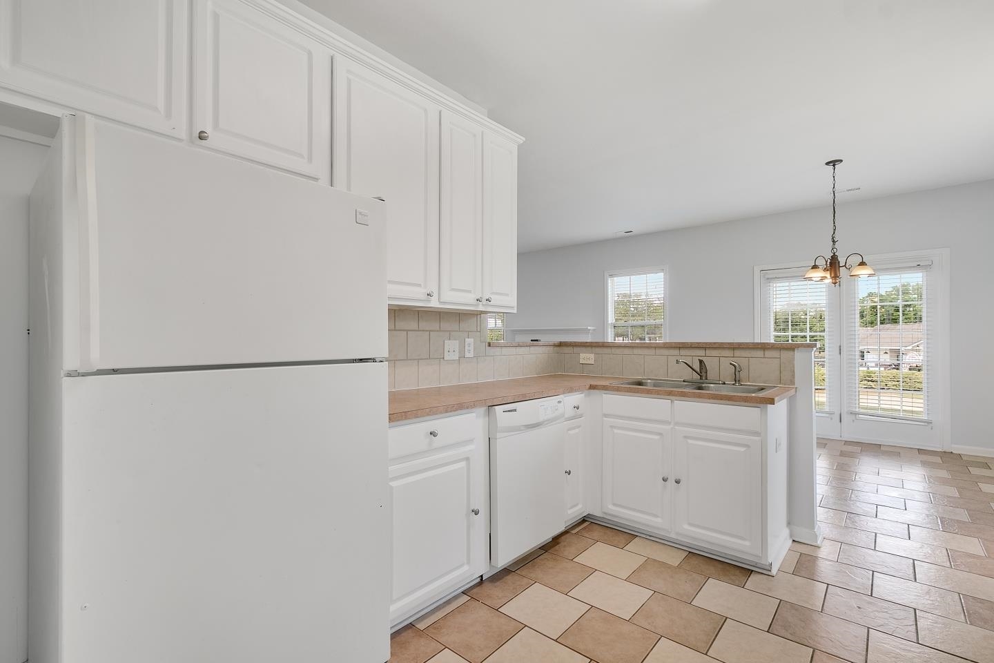 205 Catalan Street Greenville, SC 29607 - Photo 7 of 36