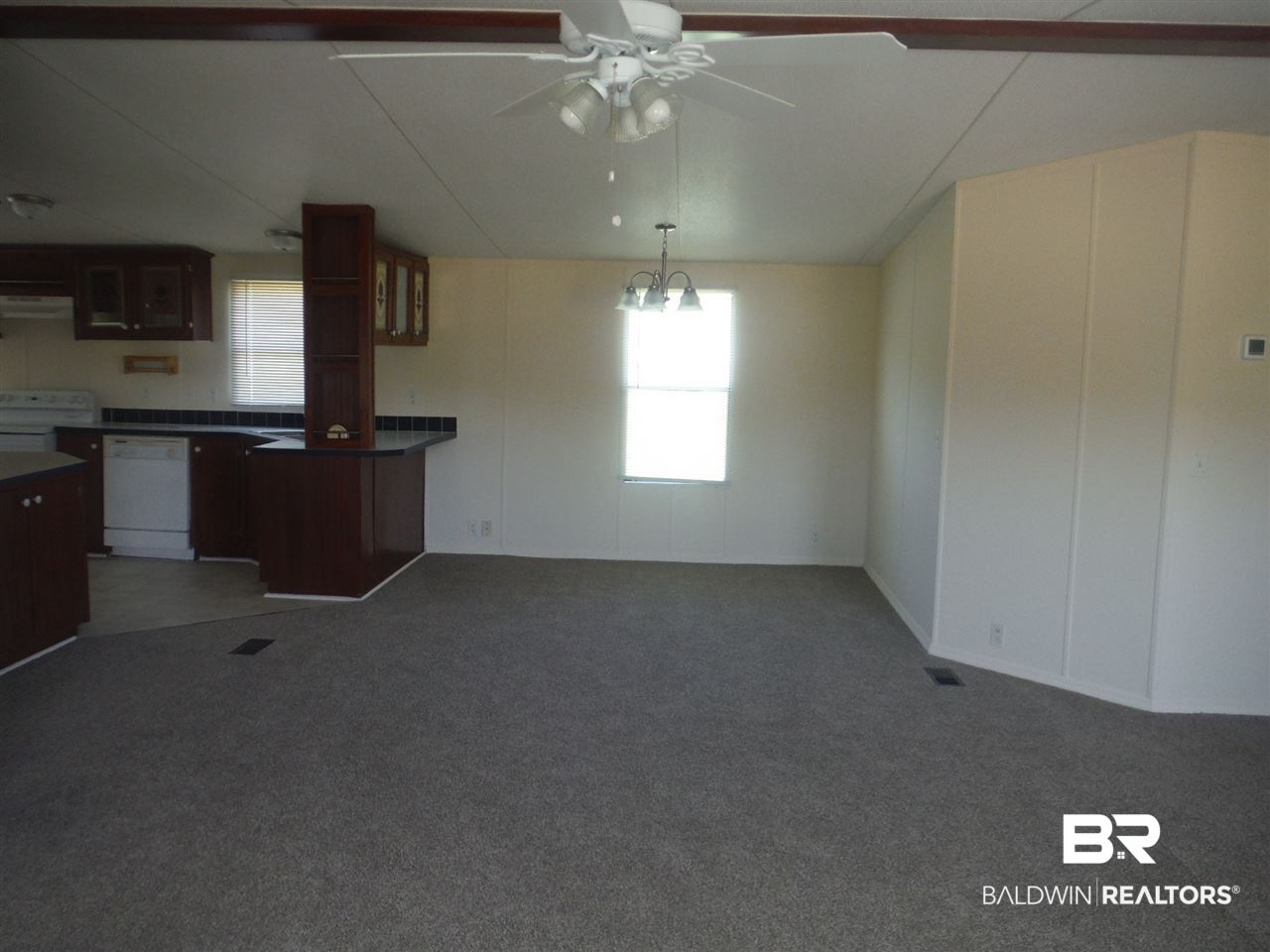 33015 Gilley Road Lillian, AL 36549 - Photo 11 of 44 Great Room
