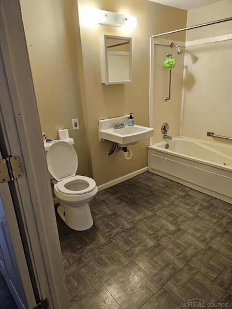 36984 Division Road, Unit A Richmond, MI 48062 - Photo 5 of 5