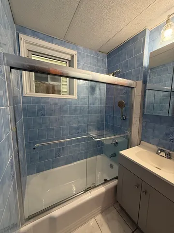 $2,700 | 2 A Marshfield Street, Unit 2, Boston, MA 02119