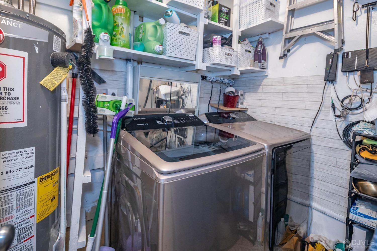 30 Cambridge Road Kendall Park, NJ 08824 - Photo 27 of 43 a kitchen view of a house