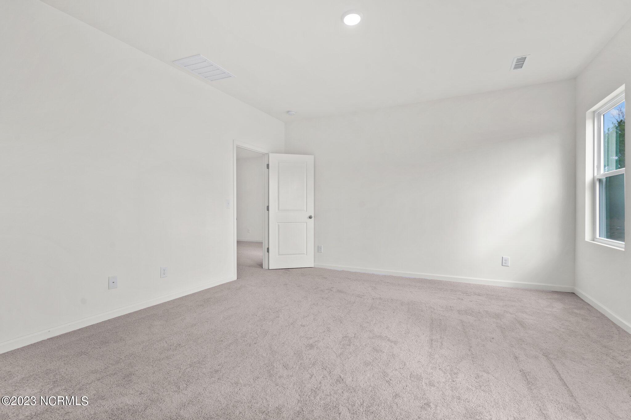 3021 Winding Rdg Drive Wilson, NC 27893 - Photo 27 of 30 34-web-or-mls-_NFP7630