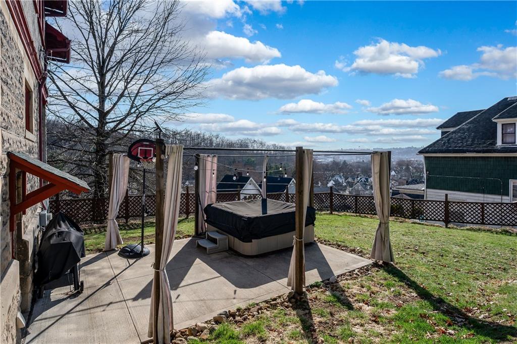 434 Mercer Street Butler, PA 16001 - Photo 3 of 30 Gallery Image 3