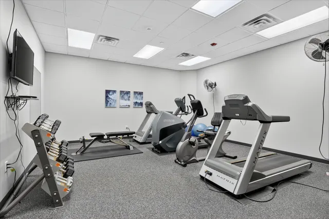 $275,000 | 4525 Park Commons Drive, Unit 520, St. Louis Park, MN 55416