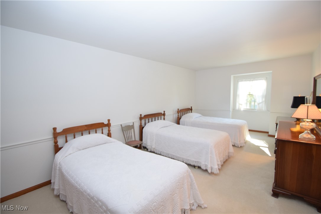 4496 Williamsburg Road Canfield, OH 44406 - Photo 4 of 34 Gallery Image 4