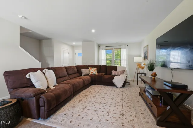 $358,000 | 3 Windchime Court, Durham, NC 27704