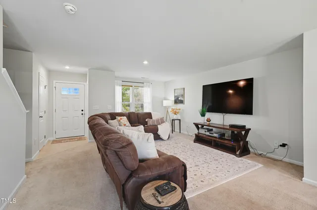 $358,000 | 3 Windchime Court, Durham, NC 27704