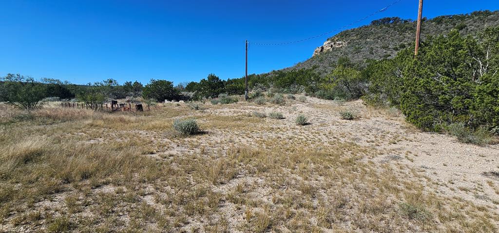 925 Highway 83 Junction, TX 76849 - Photo 3 of 33