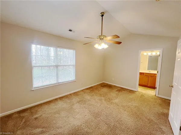 $1,725 | 5138 Bartholomew's Lane, Greensboro, NC 27407
