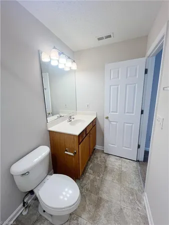 $1,725 | 5138 Bartholomew's Lane, Greensboro, NC 27407