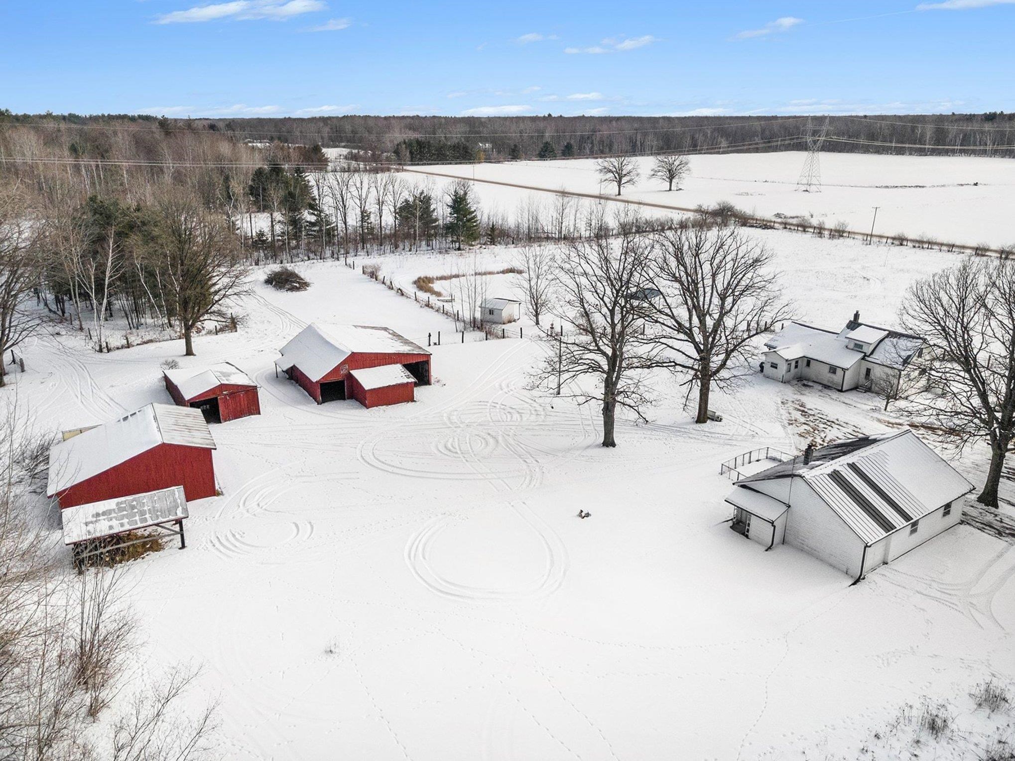 2410 West Pinconning Road Rhodes, MI 48652 - Photo 36 of 43 Gallery Image 36