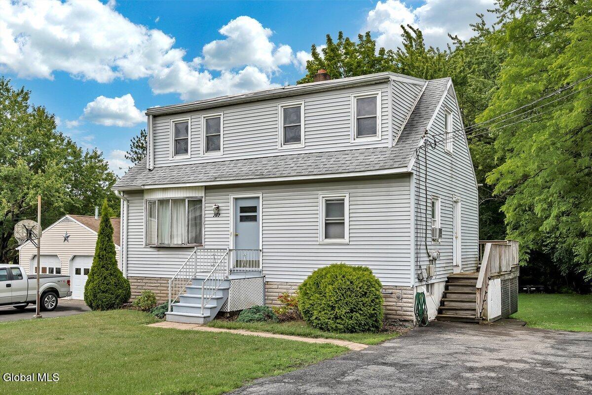 162 Consaul Road Colonie, NY 12205 - Photo 1 of 38 162 Consaul Rd-4