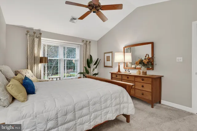 $329,900 | 105 Deer Ford Drive, Lancaster, PA 17601