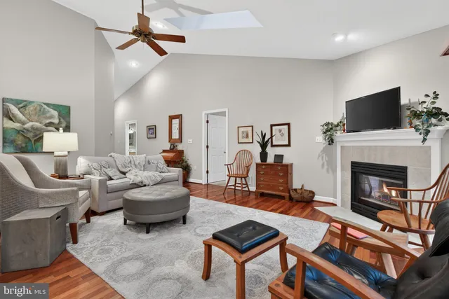 $329,900 | 105 Deer Ford Drive, Lancaster, PA 17601