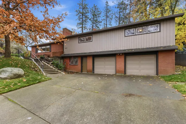 $695,000 | 1907 South Oneida Place, Spokane, WA 99203