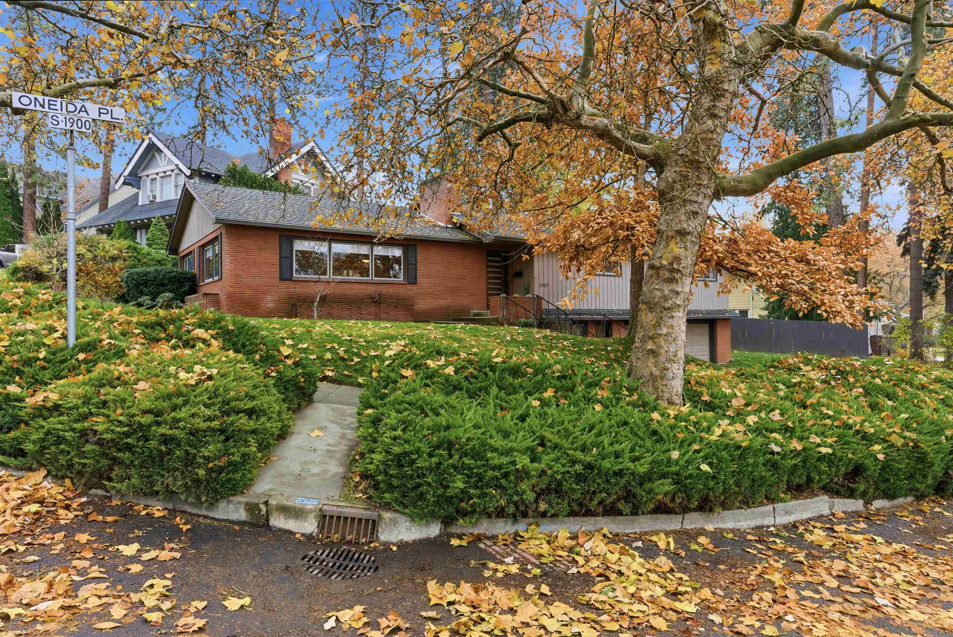 1907 South Oneida Place Spokane, WA 99203 - Photo 42 of 50