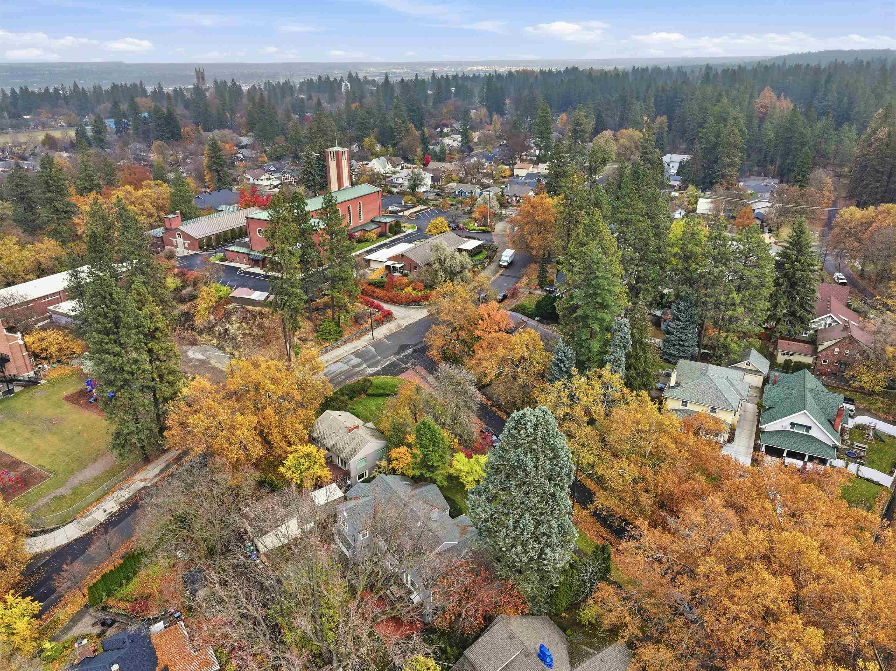 1907 South Oneida Place Spokane, WA 99203 - Photo 46 of 50