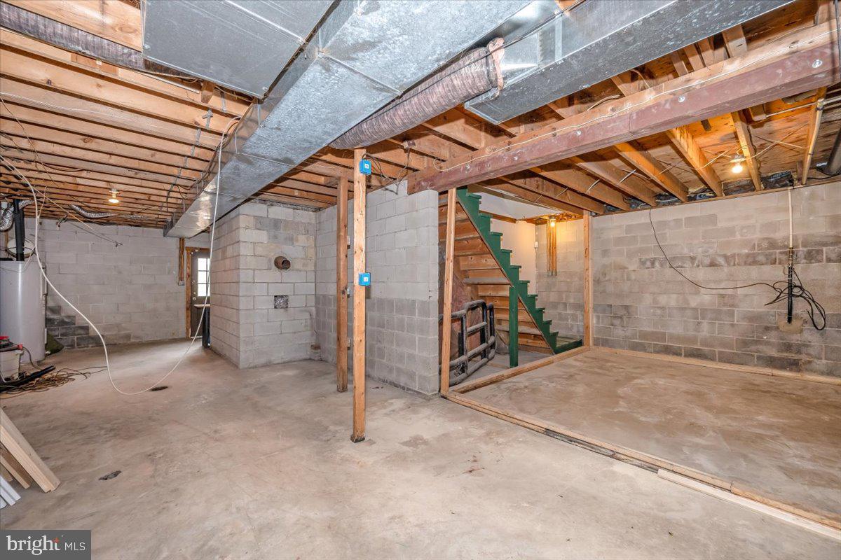 2635 Valley Road Seven Valleys, PA 17360 - Photo 31 of 69