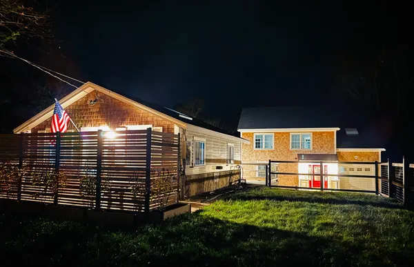 $3,000 | 90 A Edgartown Road, Tisbury, MA 02568