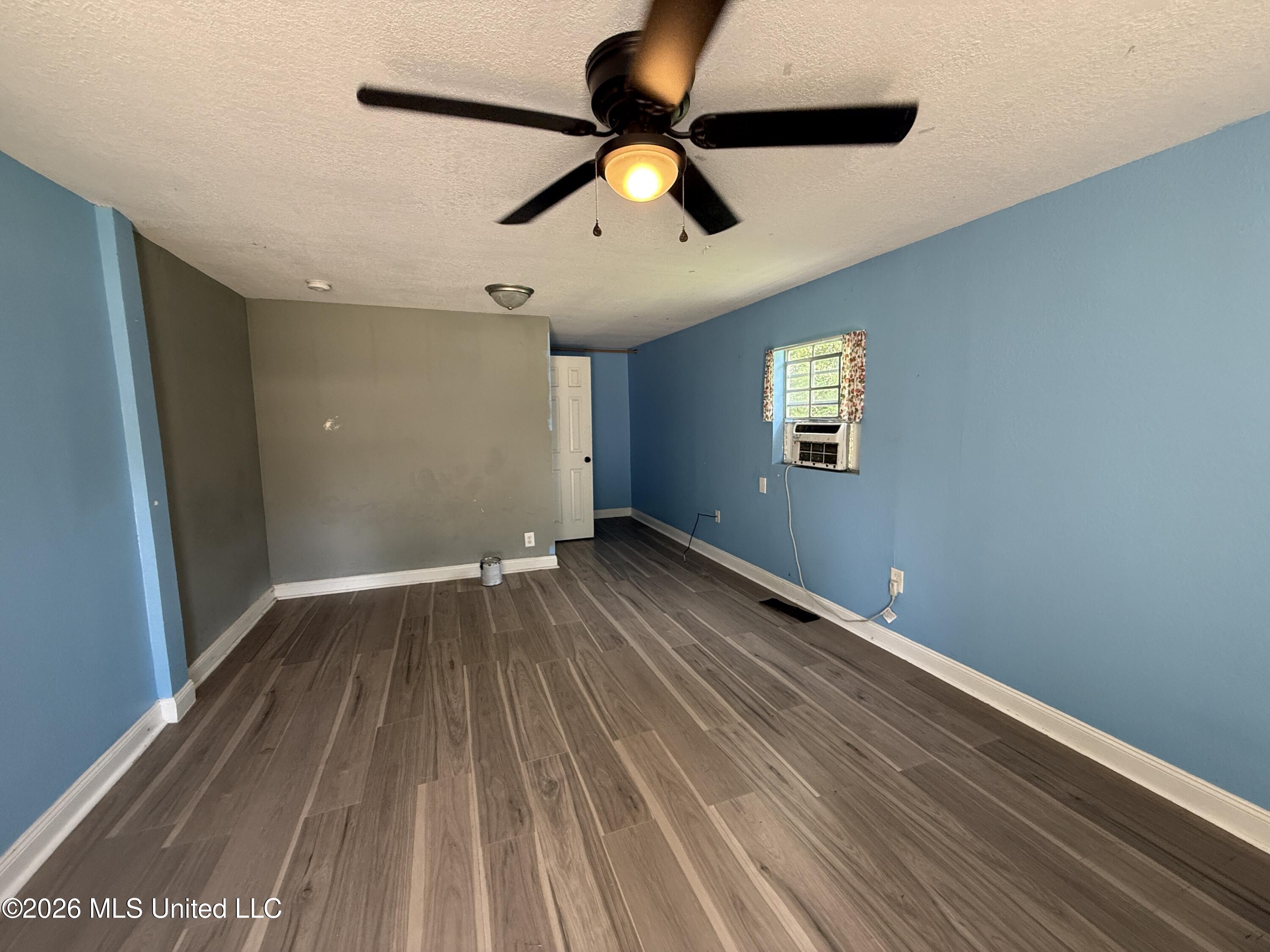 7204 Coda Road Moss Point, MS 39562 - Photo 15 of 16 IMG_9330