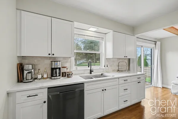 $399,900 | 4040 Ziverts Street Northeast, Rockford, MI 49341