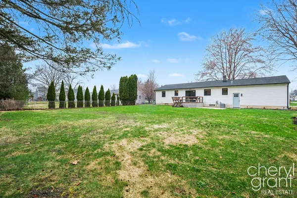 $399,900 | 4040 Ziverts Street Northeast, Rockford, MI 49341