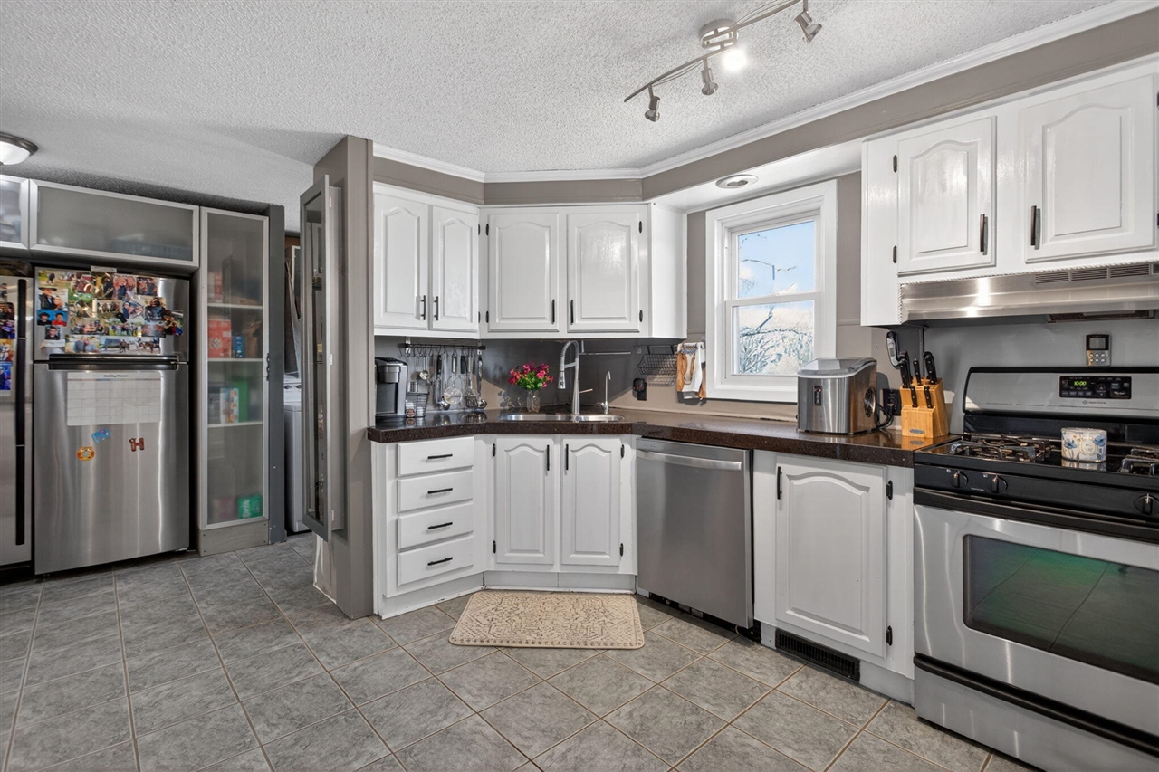 18990 Rome Road Addison, MI 49220 - Photo 11 of 60