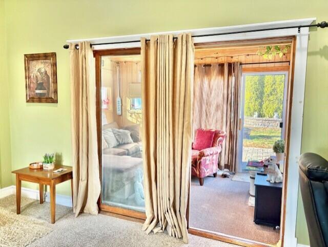 4 Grandview Drive Old Orchard Beach, ME 04064 - Photo 8 of 32 new door to sunroom 118