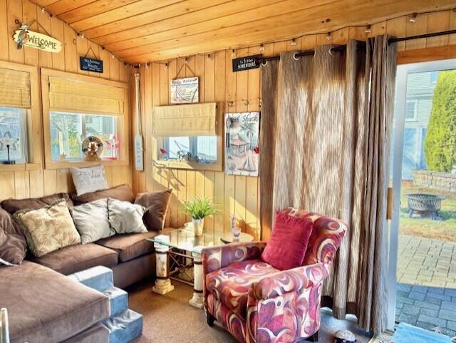 4 Grandview Drive Old Orchard Beach, ME 04064 - Photo 9 of 32 new sunroom 118