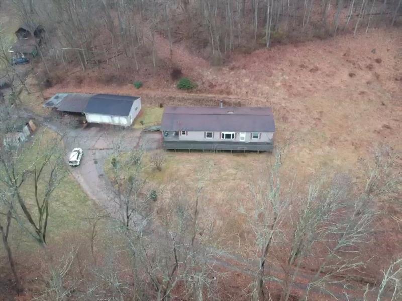 715 Dry Run Road Monongahela, PA 15063 - Photo 6 of 20 Gallery Image 6