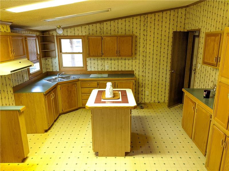 715 Dry Run Road Monongahela, PA 15063 - Photo 8 of 20 Kitchen W/ Island