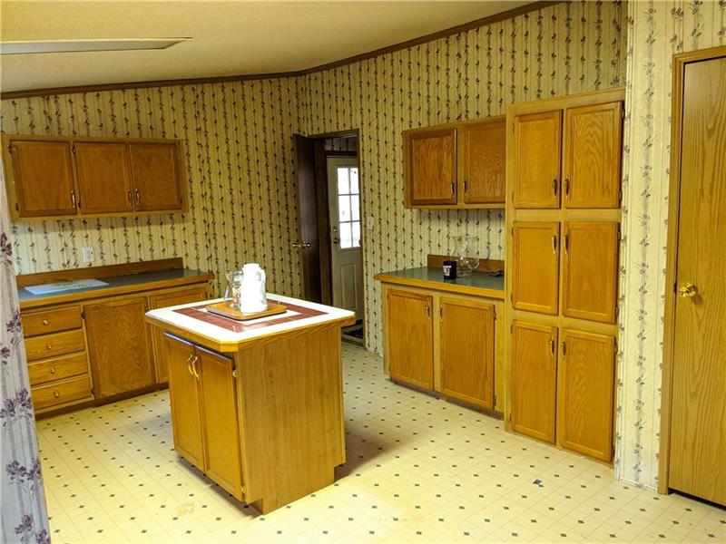 715 Dry Run Road Monongahela, PA 15063 - Photo 10 of 20 Kitchen