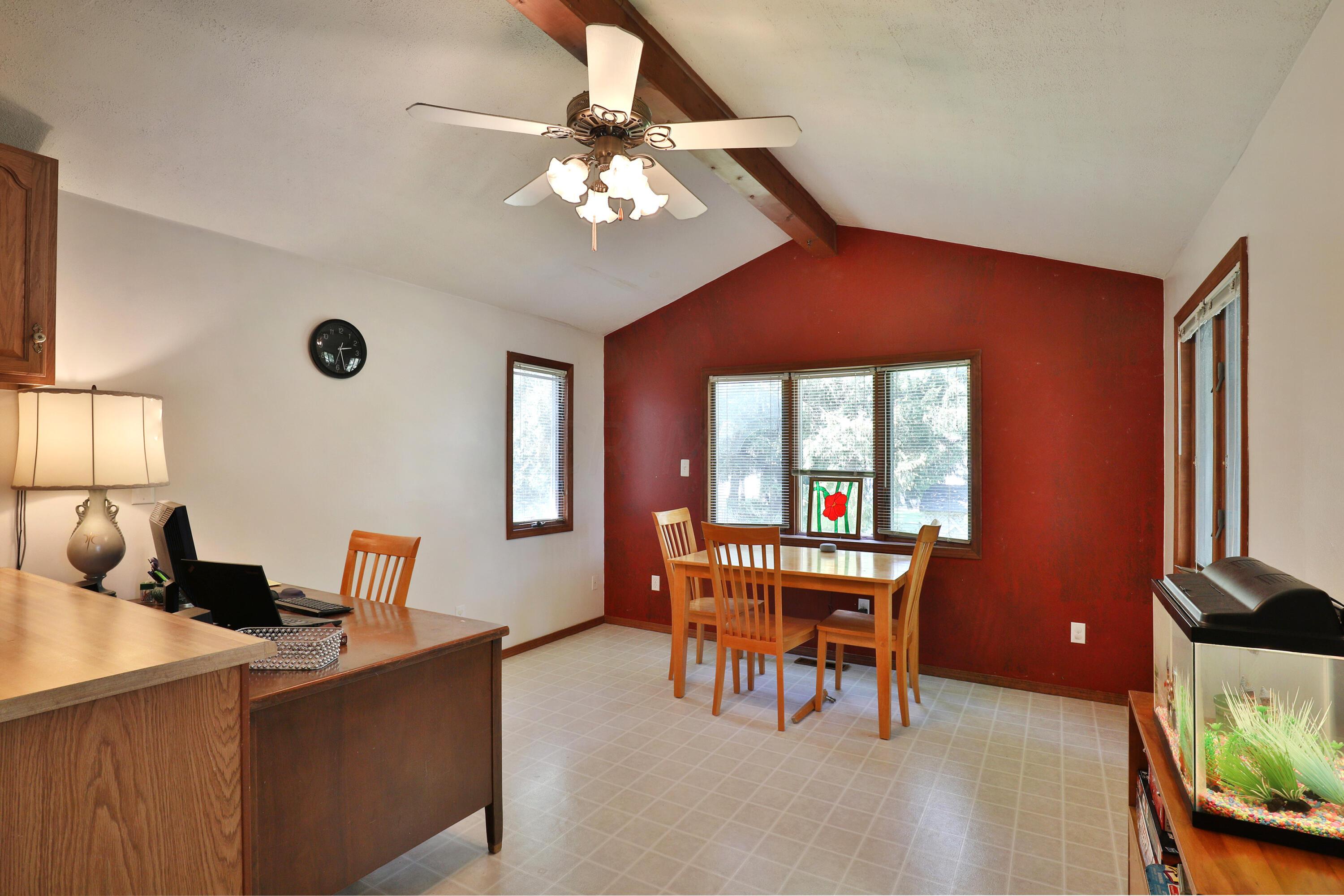1658 Parkgate Road Columbus, OH 43229 - Photo 11 of 26 Gallery Image 11