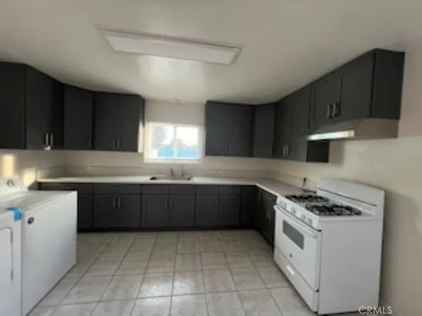 $2,500 | 4963 Sereno Drive, Temple City, CA 91780