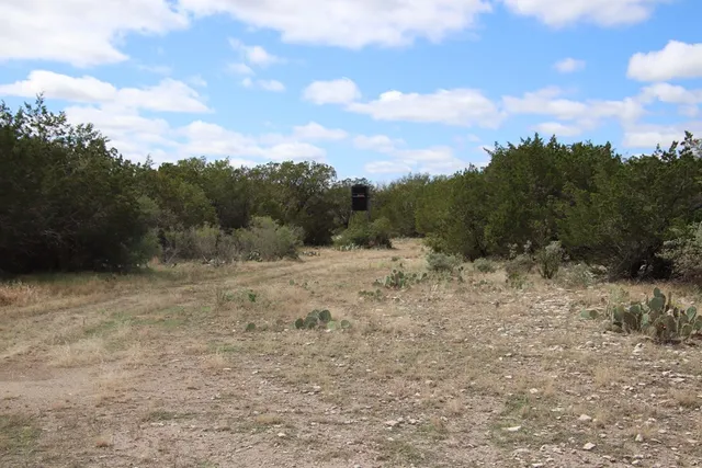 $2,750,000 | 700 Hwy 377 Junction, Junction, TX 76849