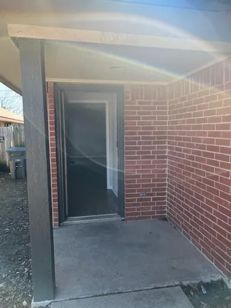 $1,250 | 8928 Greenmound Avenue, Dallas, TX 75217