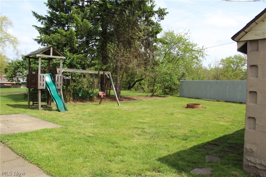 2335 Goshen Valley Road Southeast New Philadelphia, OH 44663 - Photo 6 of 15